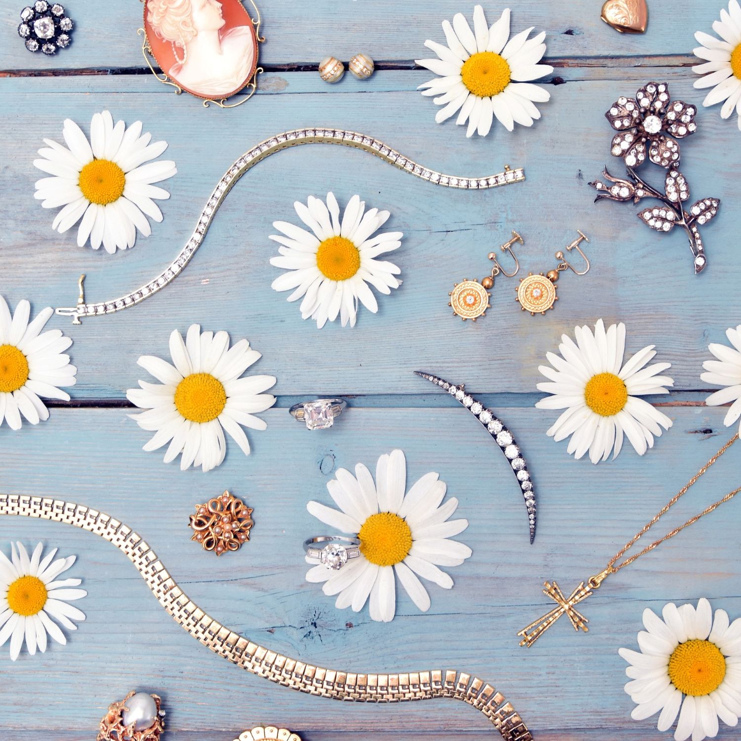 Silver, Jewellery & Watches Auction
